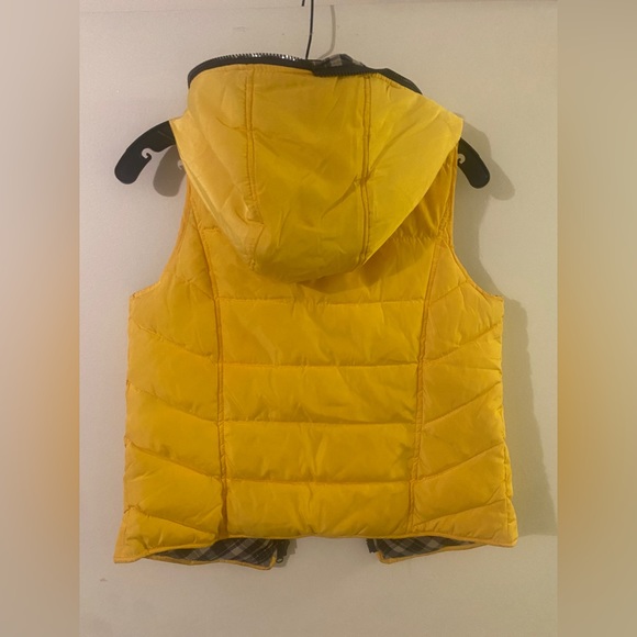 ZARA double layered puffer vest. - Picture 2 of 3